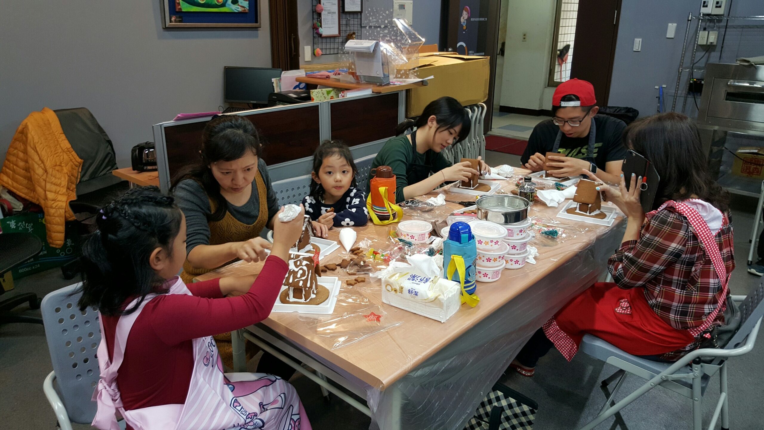 2017.12.16親子手作薑餅屋活動照片23