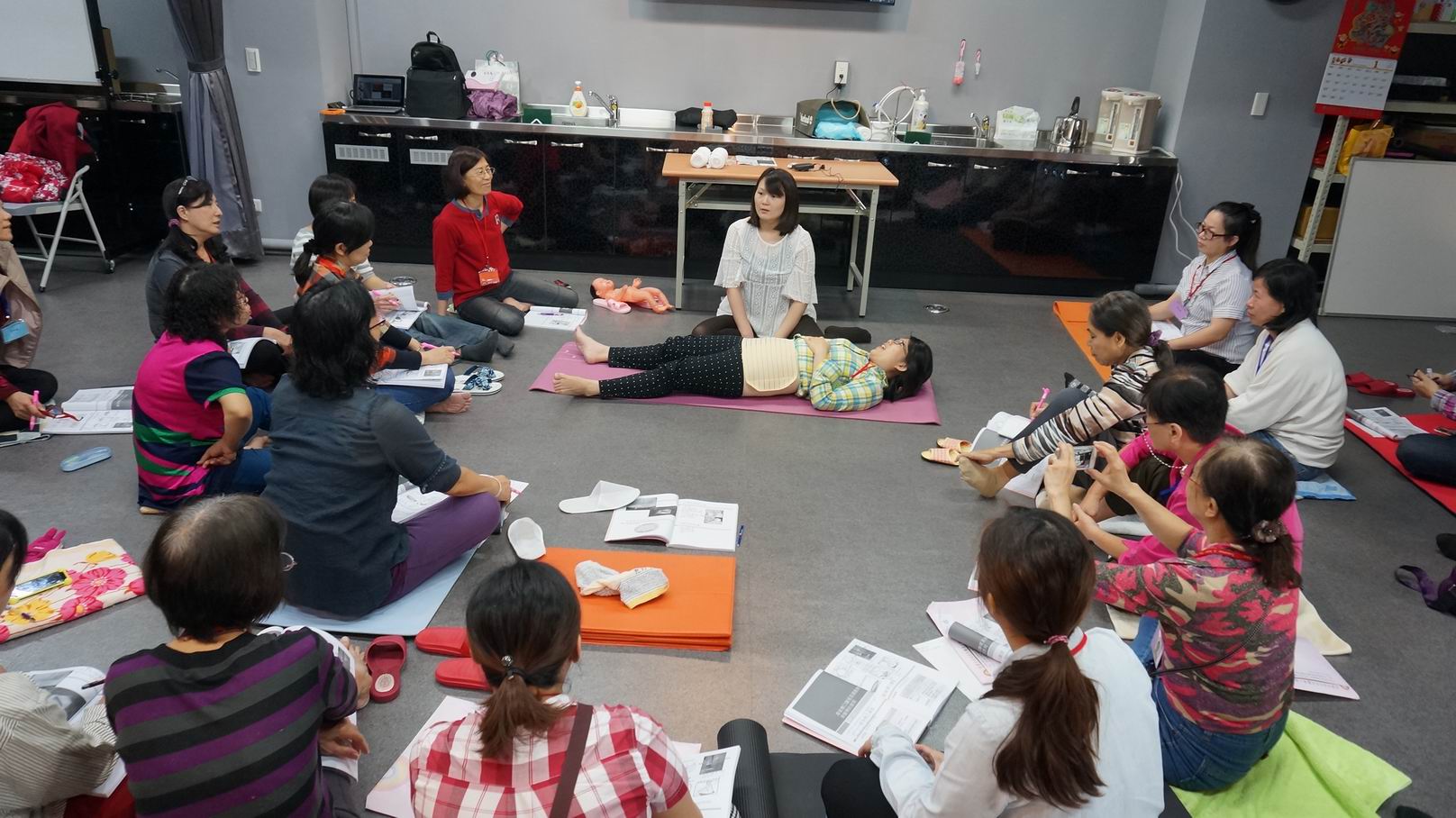 105.12.18-02.19蔬食月子餐專業課程第一期5