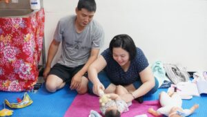 2016/12/25嬰幼兒按摩自費班課程照片15