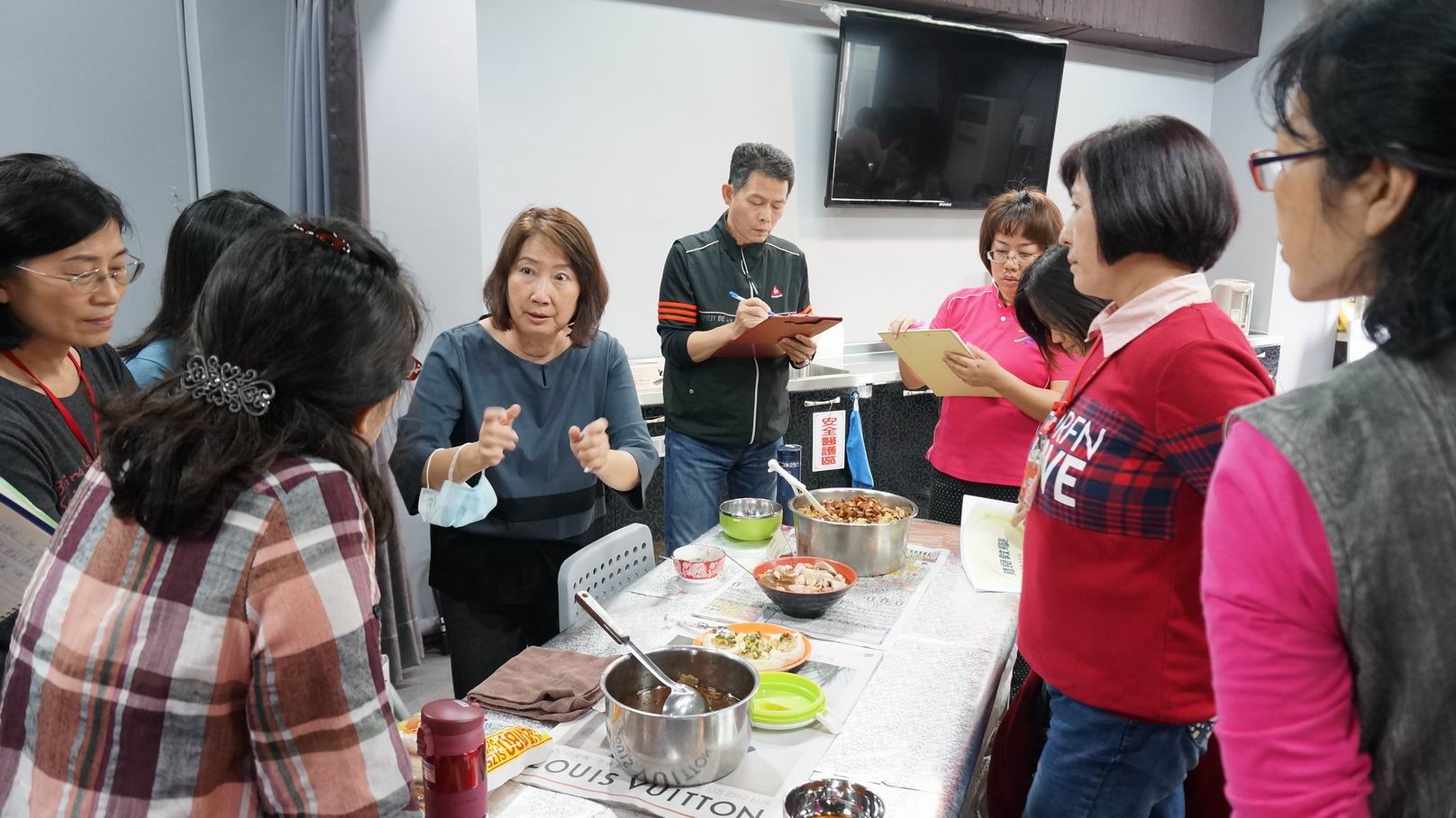 105.12.18-02.19蔬食月子餐專業課程第一期22