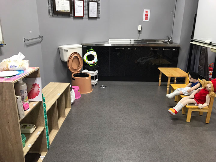 高雄市幼兒托育職業工會-保母術科大昌教室(遊戲區)